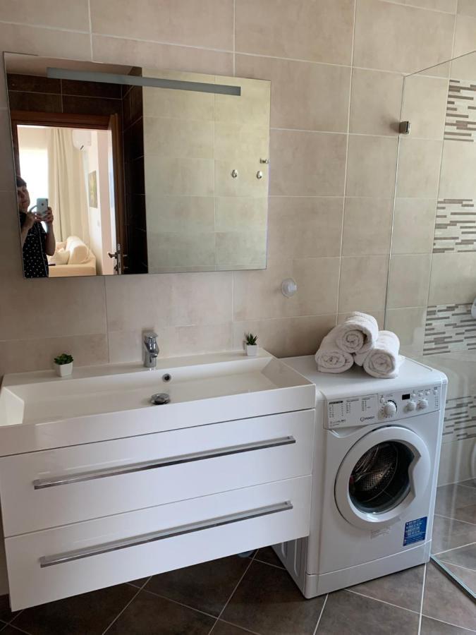 The Magic Sea View Apartments بودفا المظهر الخارجي الصورة