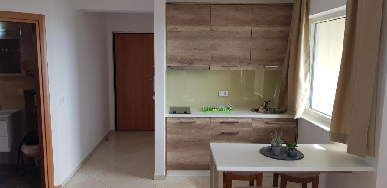 The Magic Sea View Apartments بودفا المظهر الخارجي الصورة